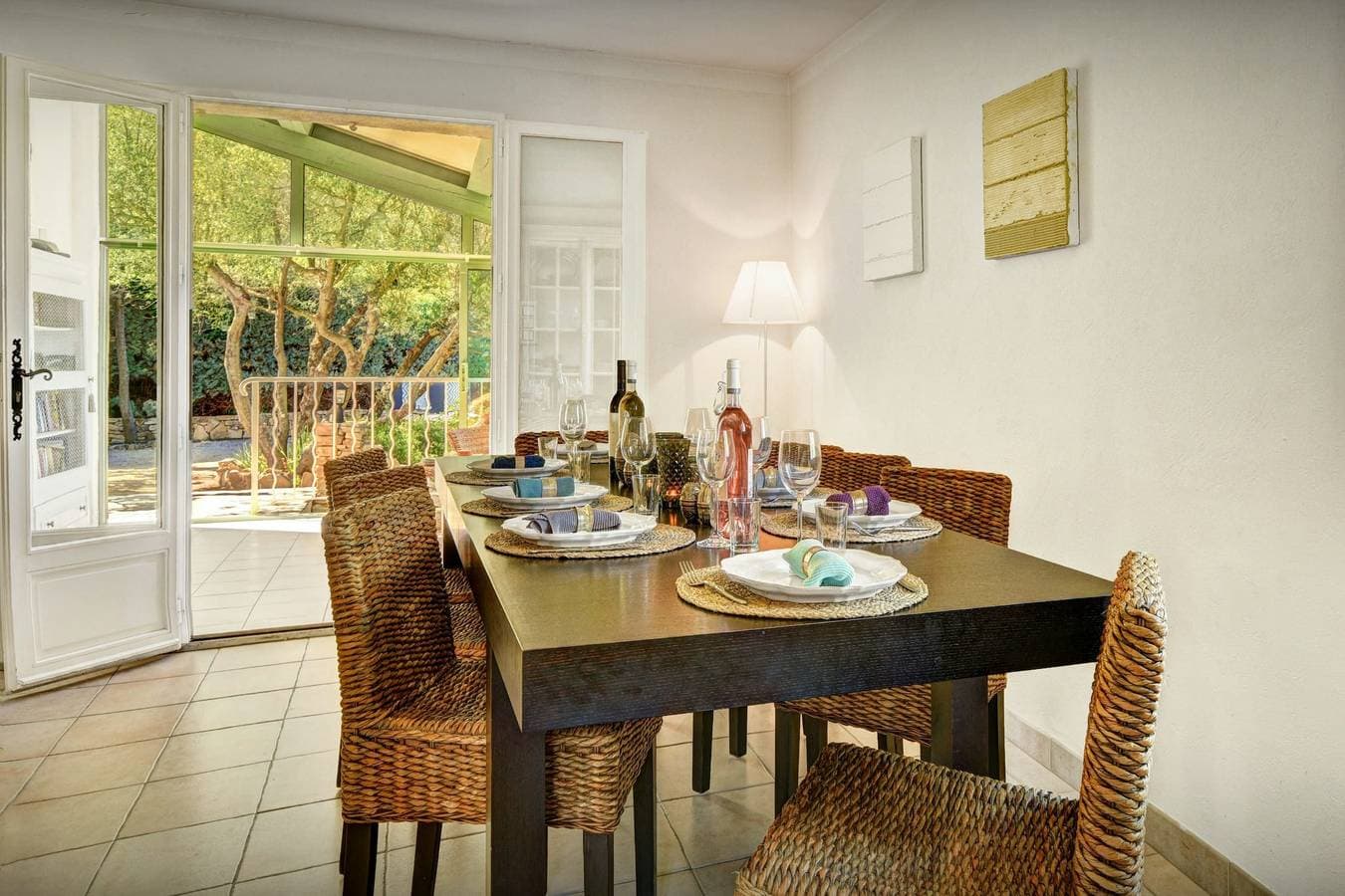 Foto 8 von 24: Enjoy village life, great views and a sunny private pool - Ovo Network