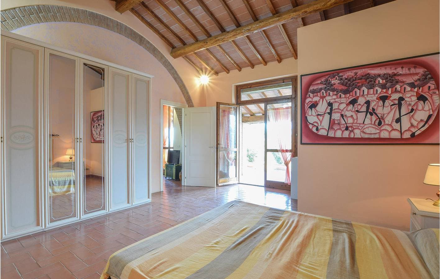 Foto 4 von 16: Wohnung mit Meerblick: Parkplatz, AC, Garten, Küche, Internet