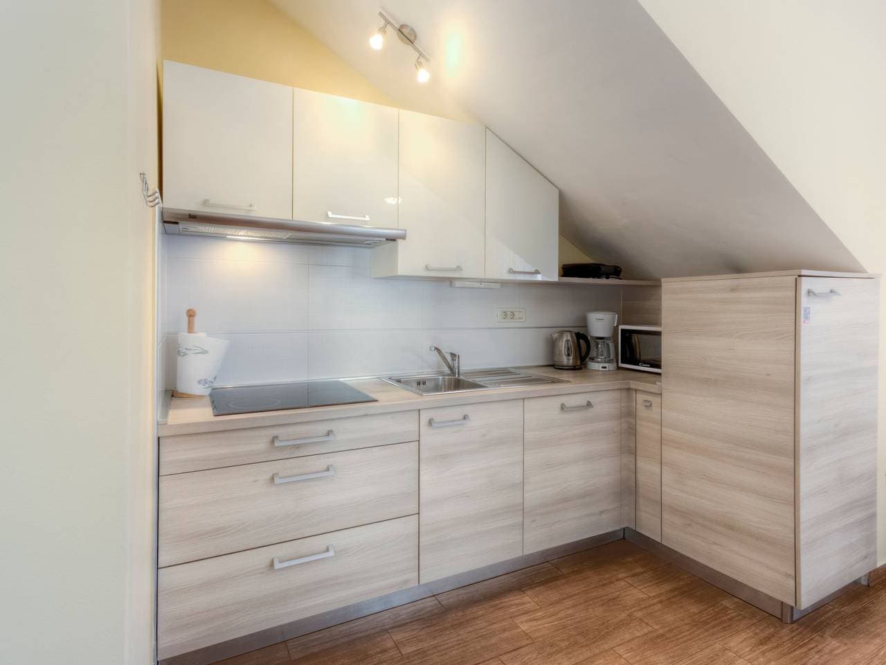 Foto 13 von 34: Moderne Ferienwohnung mit Balkon direkt am Strand