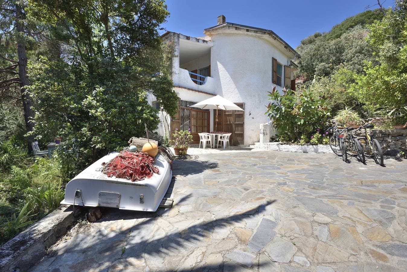Foto 4 von 30: Ferienhaus mit Panoramablick auf das Meer, WLAN, Garten und Terrasse