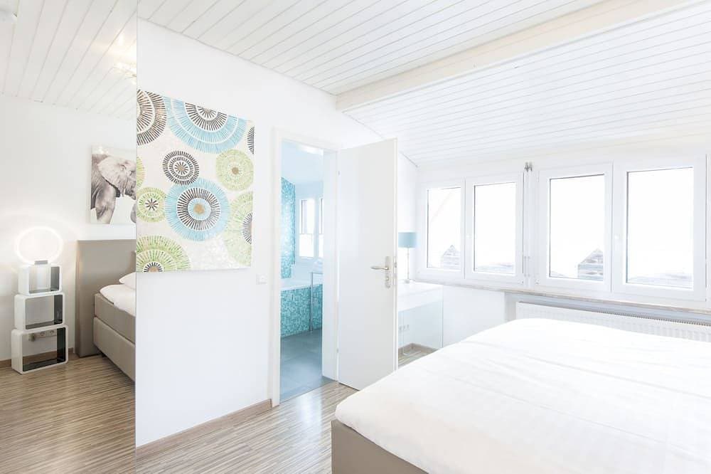 Foto 3 von 13: 3-Zi-Wohnung direkt an der Seepromenade