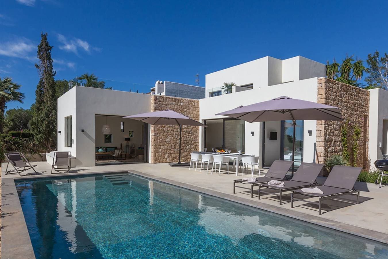Foto 4 von 32: Villa für 8 Personen mit Terrasse