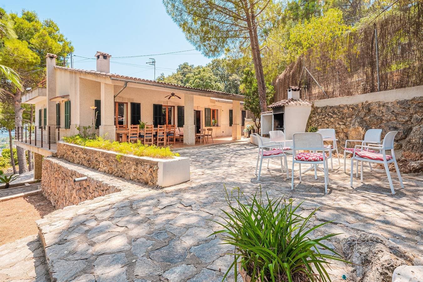 Foto 5 von 25: Haustierfreundliche Villa Ses Basses mit Bergblick, Pool und WLAN