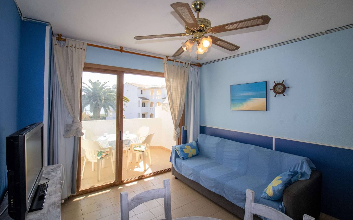 Foto 8 von 18: Apartamento frente al mar con terraza Playa Romana
