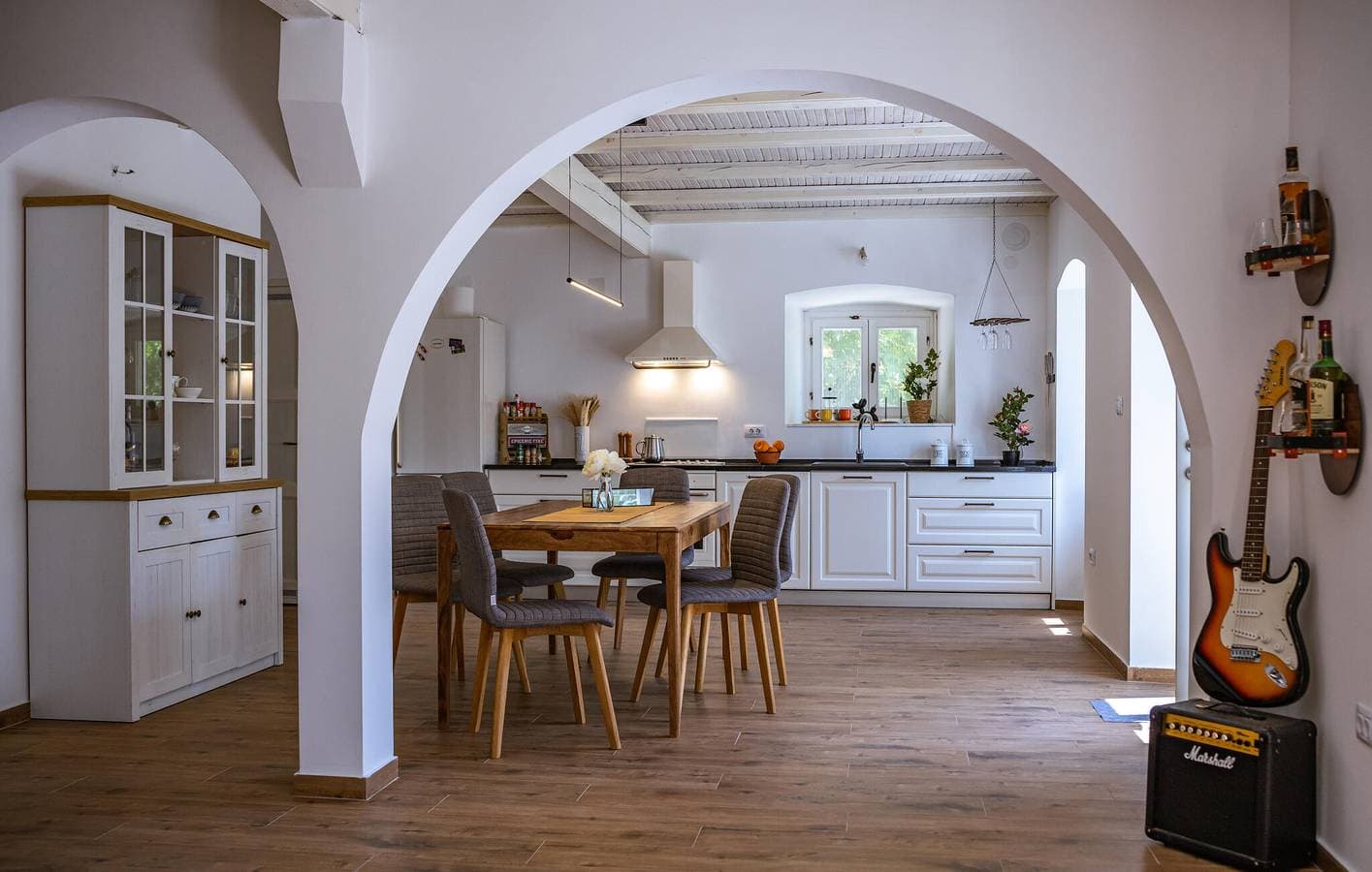 Foto 4 von 32: Ferienhaus für 8 Personen mit Terrasse