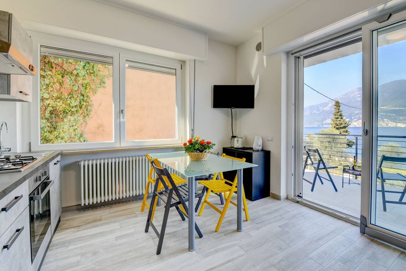 Foto 5 von 27: Holiday Apartments Brenzone - Studio Baldo