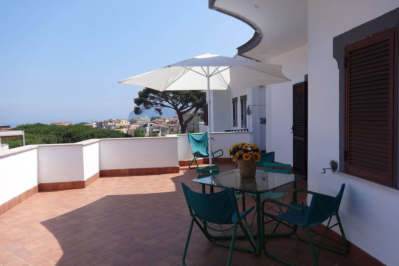 Foto 3 von 24: Ferienwohnung für 5 Personen mit Pool