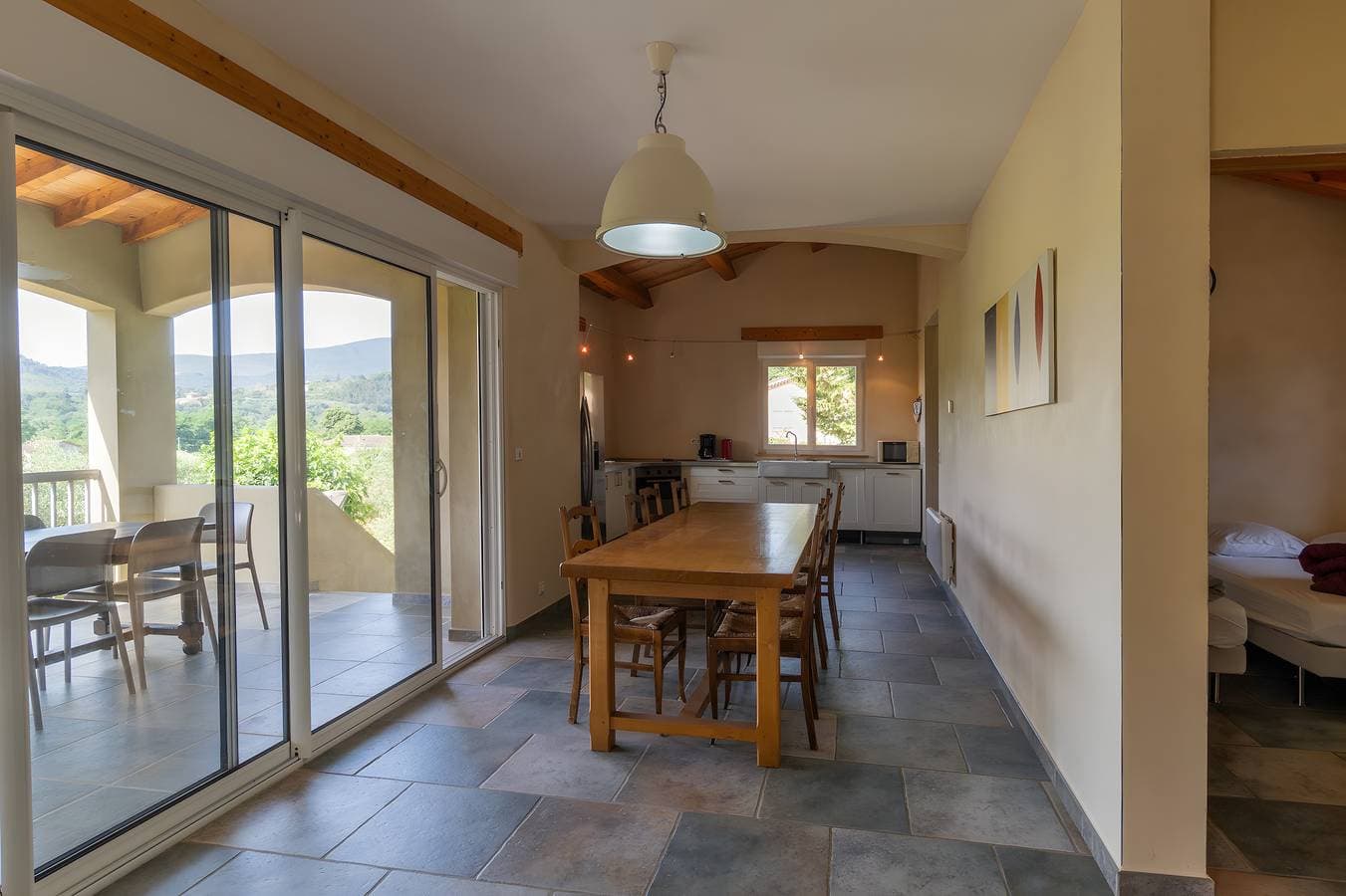 Foto 8 von 34: Villa "Le Serre Du Puech" mit Bergblick, Privatem Pool und WLAN