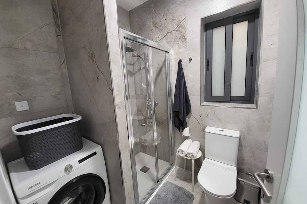 Foto 6 von 23: Xlendi Gozo-Coastal Apartment with Spectacular Views. Free Parking AC and WiFi
