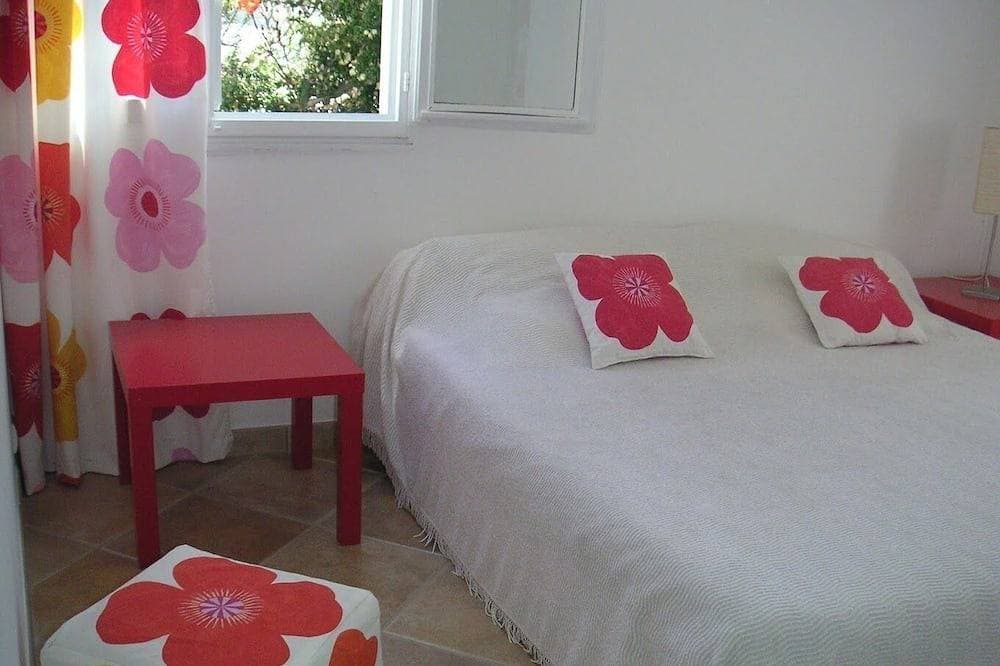 Foto 4 von 13: 4-star waterfront villa with exceptional sea views