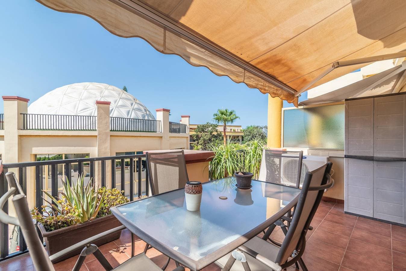 Foto 3 von 31: Apartment 'Romana Playa' mit Pool, WLAN und Klimaanlage in Marbella