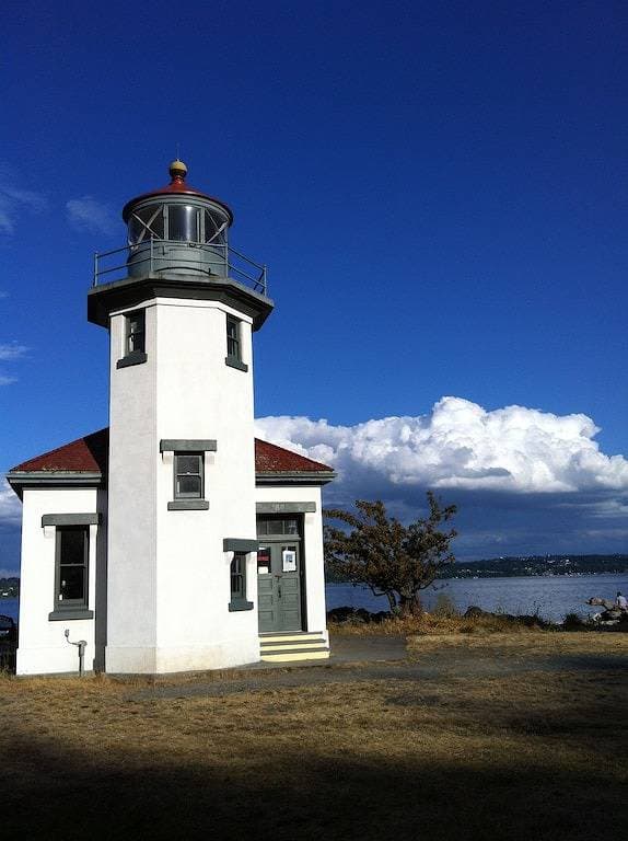 Foto 12 von 15: Point Robinson Lighthouse - Viertel B