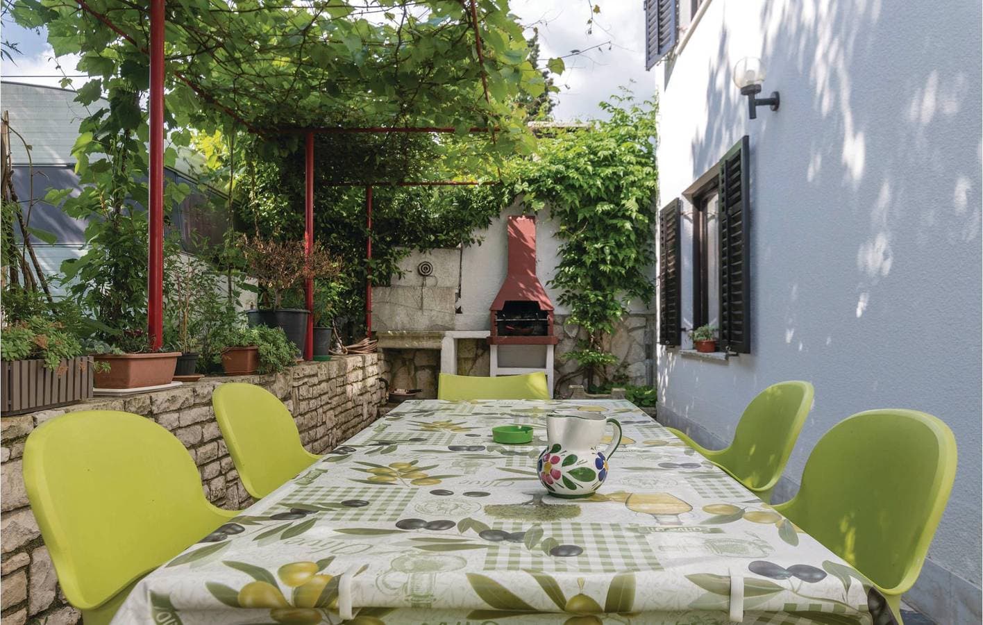 Foto 10 von 43: Modernes Apartment mit Terrasse, WLAN und Parkplatz in der Nähe von Manjadvorci