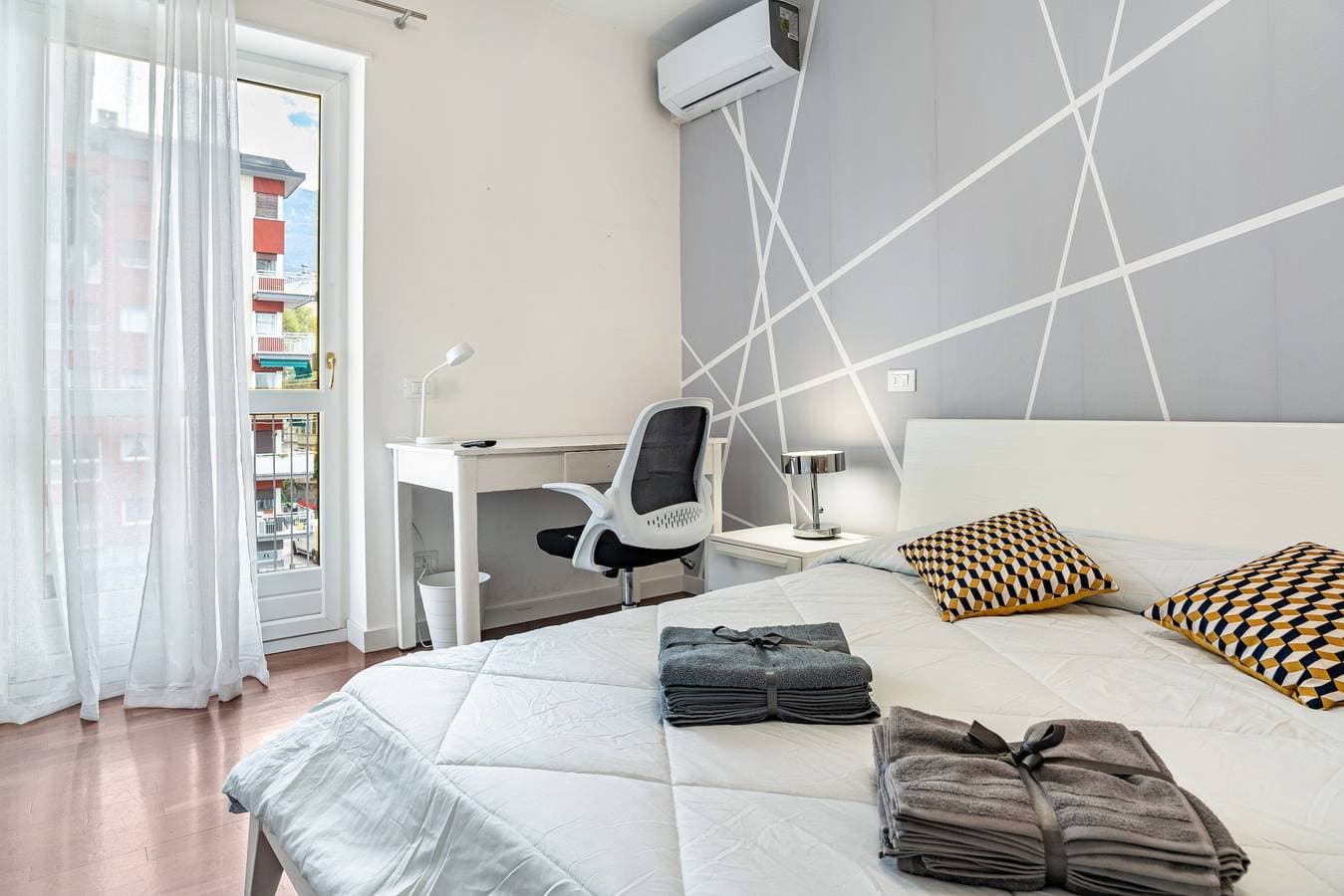 Foto 5 von 22: Ferienwohnung 'Casa Grazioli' mit Bergblick, WLAN und Klimaanlage
