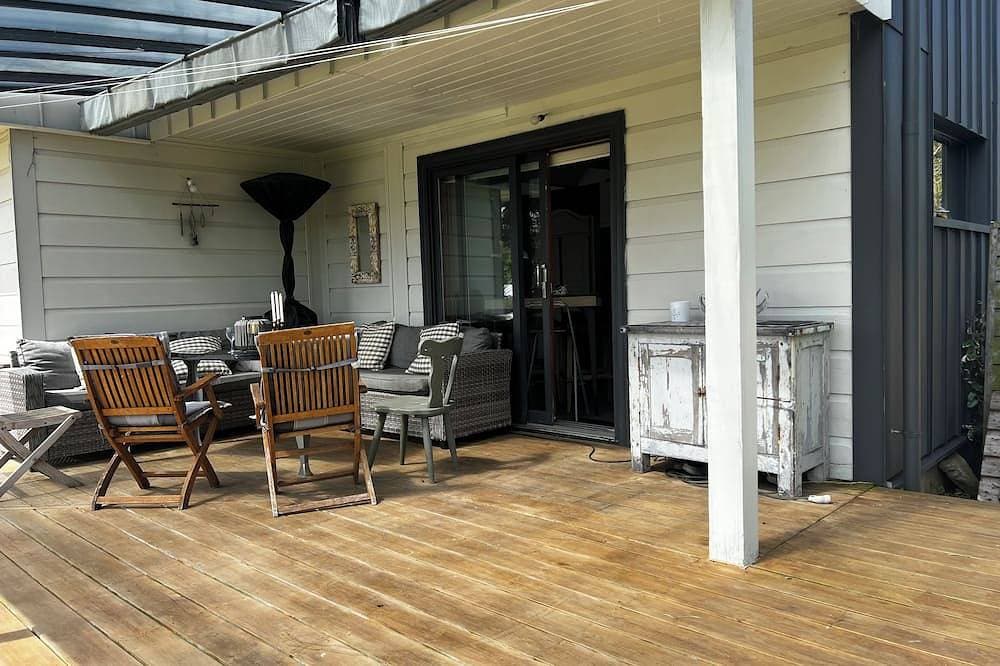 Foto 12 von 19: Villa with access to lapin plage, view of the marsh, not overlooked. Restful.