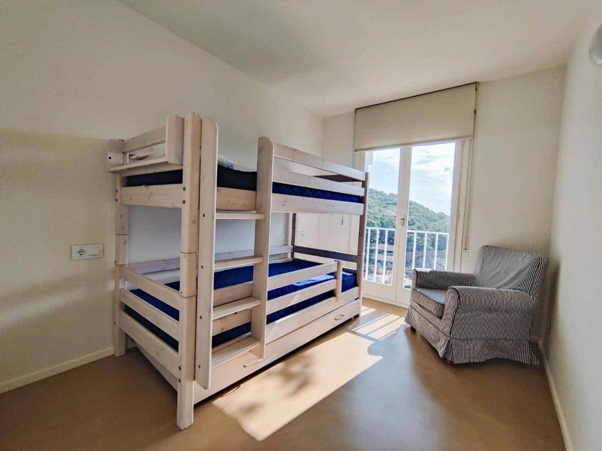 Foto 9 von 39: Three-Bedroom House