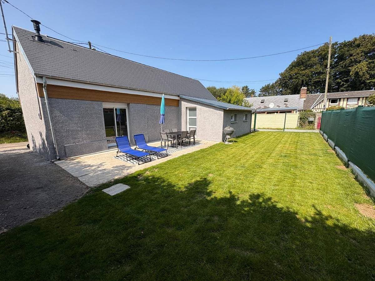 Foto 3 von 28: Three-Bedroom Holiday Home