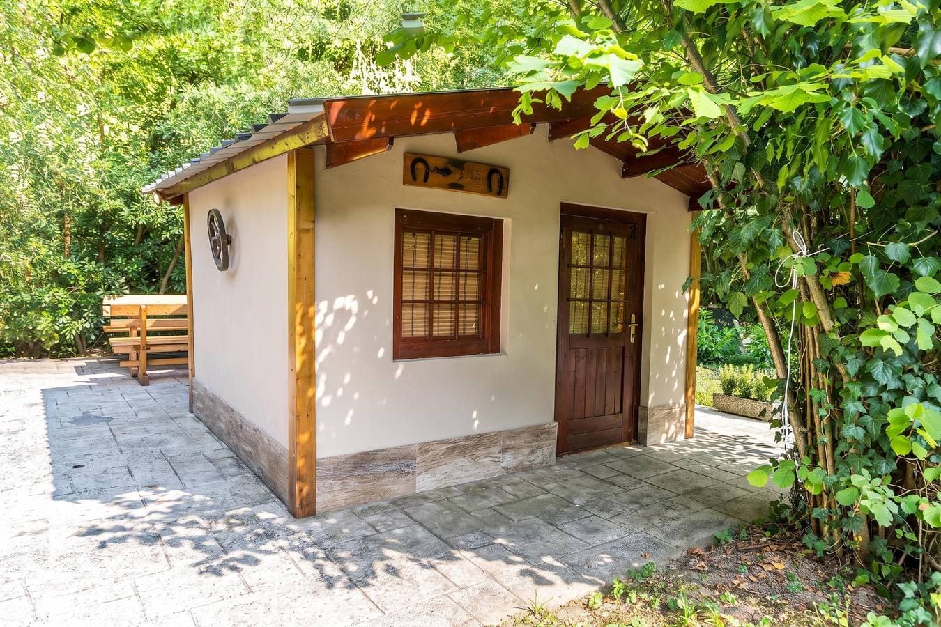 Foto 4 von 36: Paradise Forest Glamping near Koper Hut 1