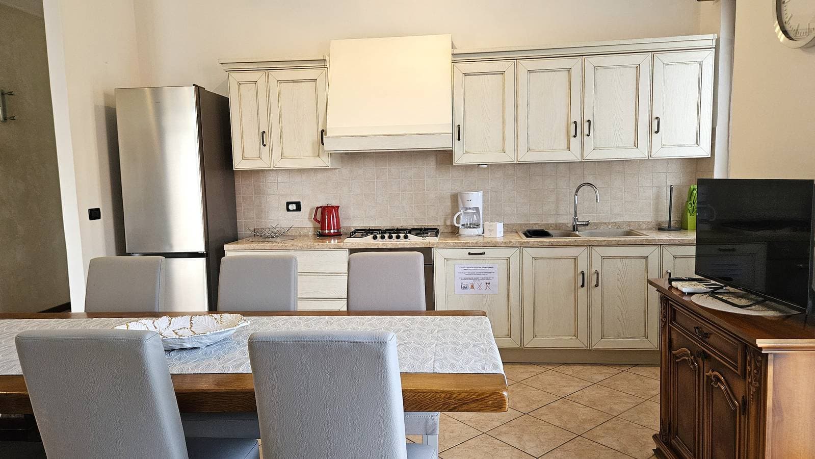 Foto 9 von 57: Regarda - "Villa Harmony" mit privat Pool und Garten