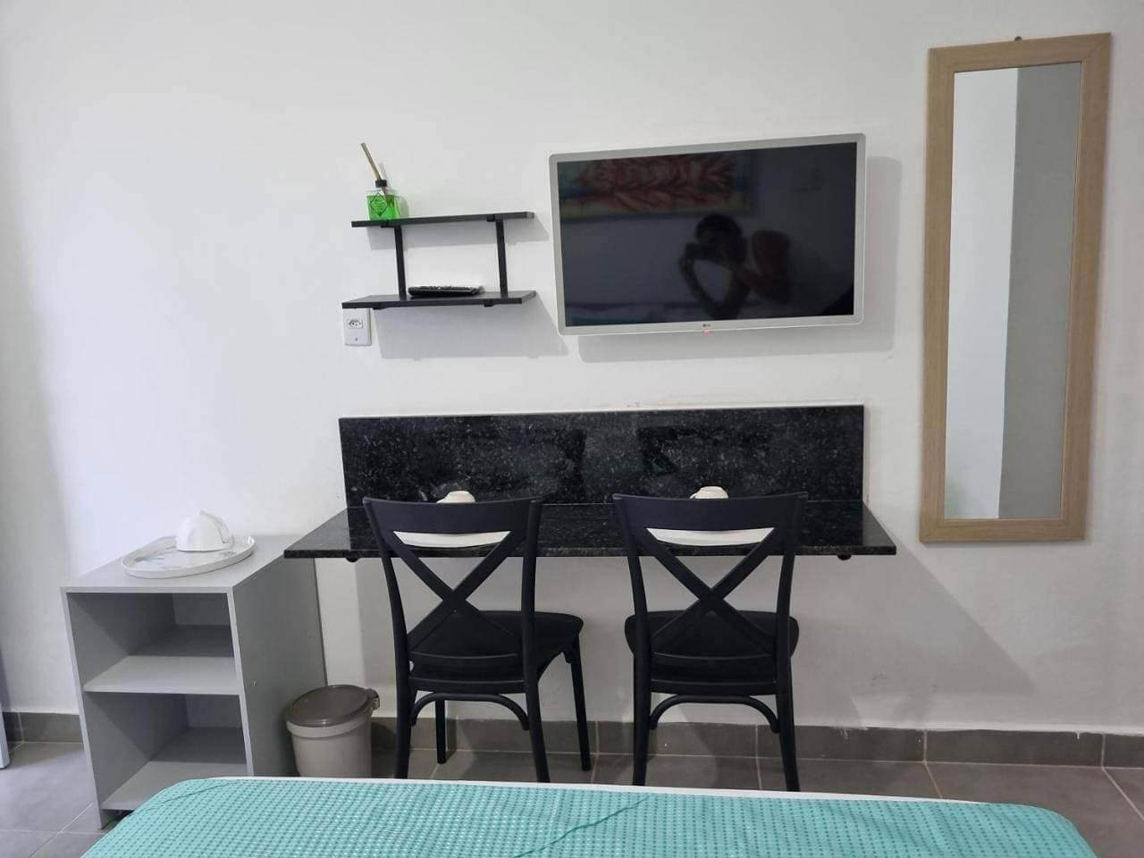 Foto 9 von 17: One-Bedroom Apartment with Balcony