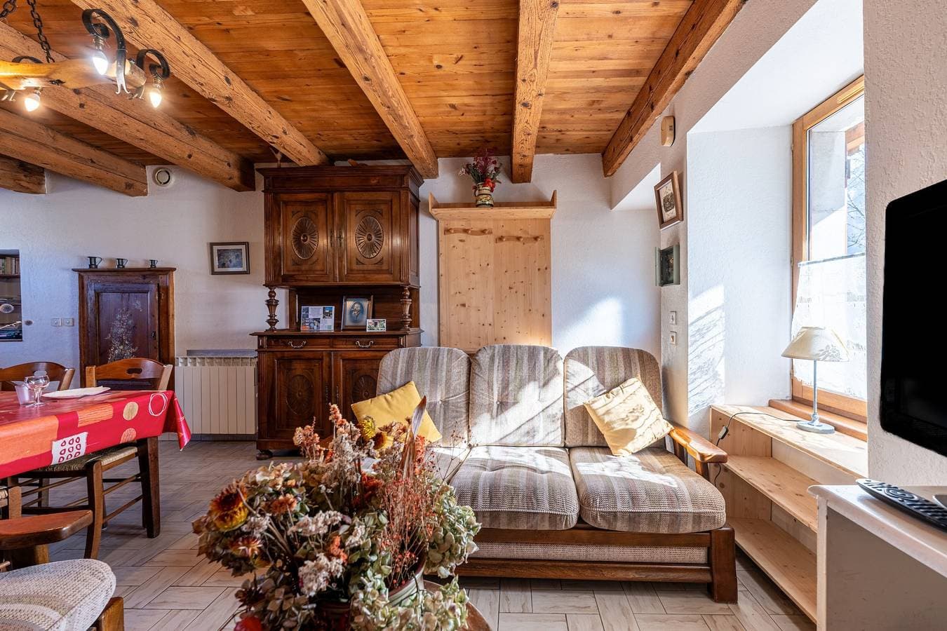 Foto 5 von 39: Ferienhaus 'La Belle Étoile' mit Bergblick und privatem Garten