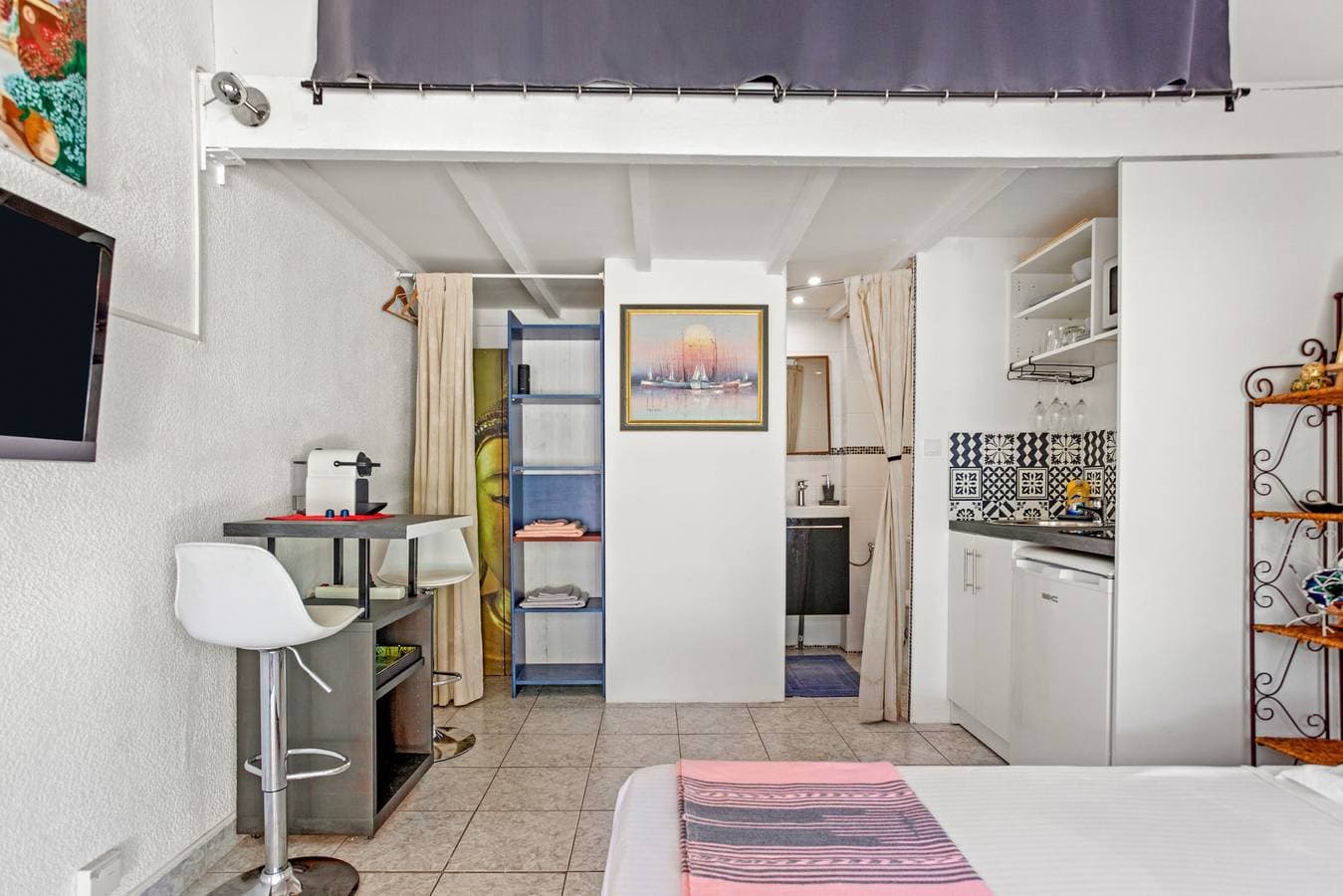Foto 8 von 22: Studio-Apartment 'Pinède Romane Fréjus' mit privater Terrasse, WLAN und Klimaanlage