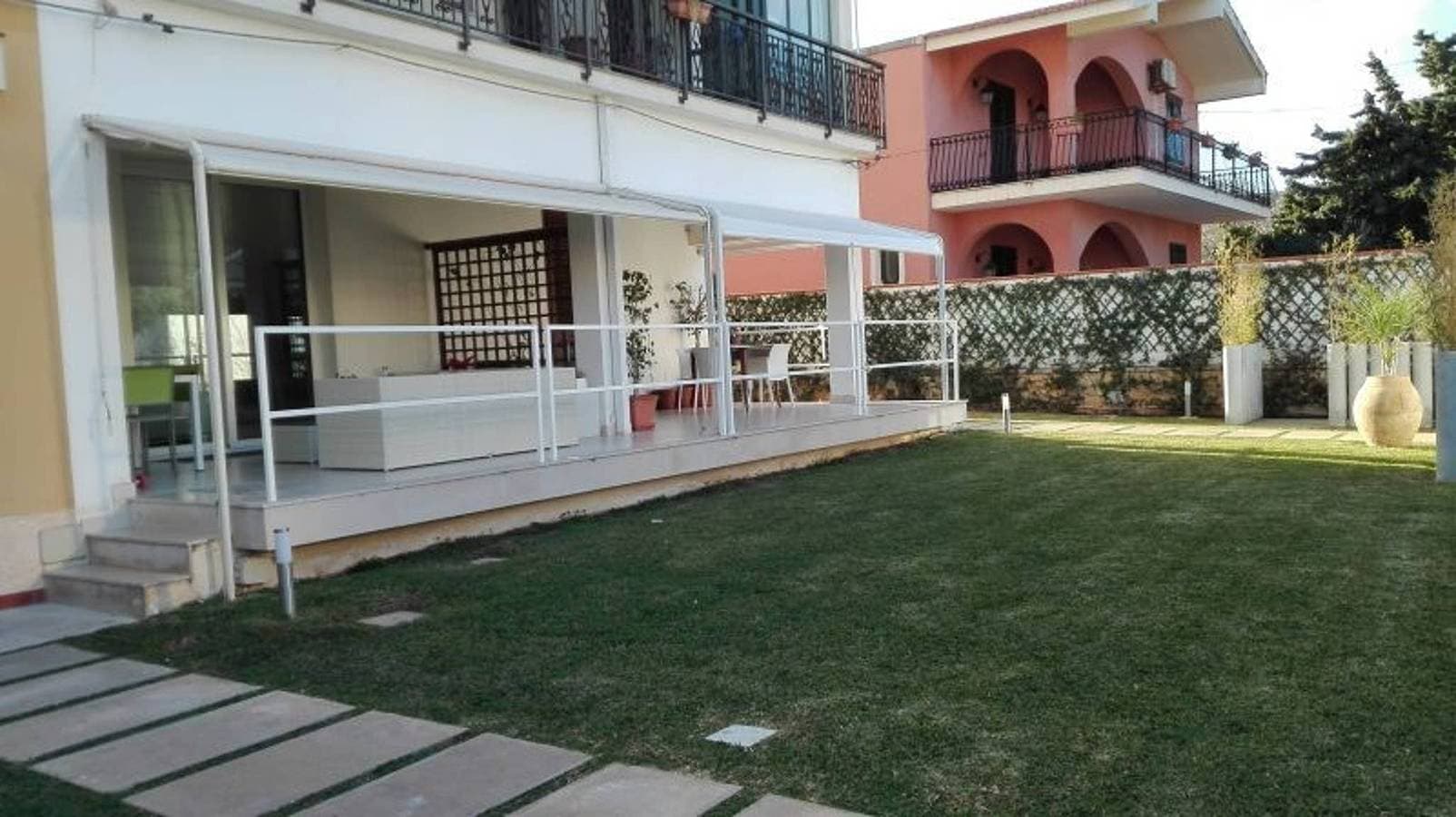 Foto 4 von 22: Wohnung in Villa - Klimaanlage - WLAN - in der Nähe des Meeres
