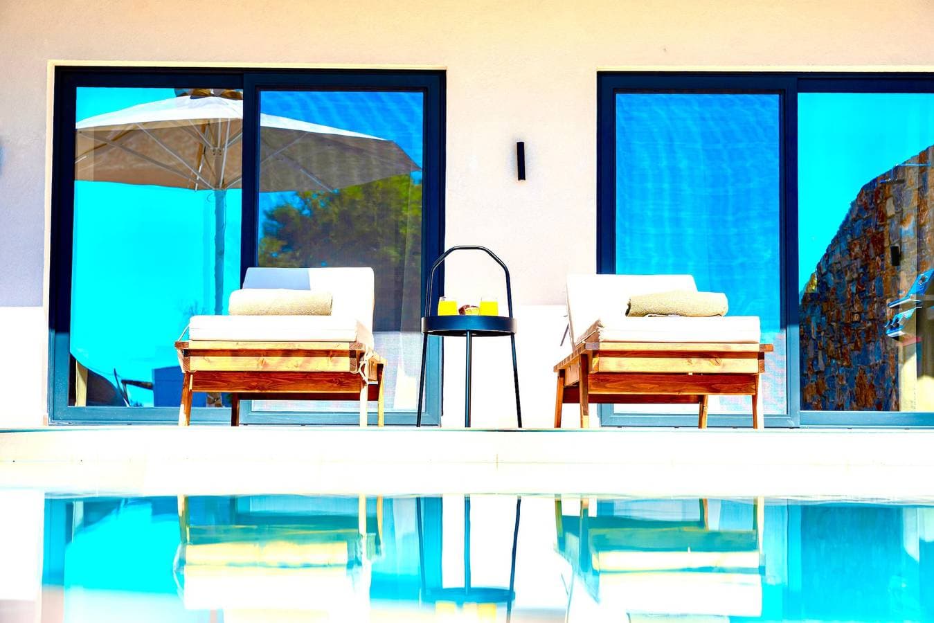 Foto 9 von 45: Luxuriöse Villa 'Selene 3' für 6 Personen mit privatem Pool & Berg- und Landblick