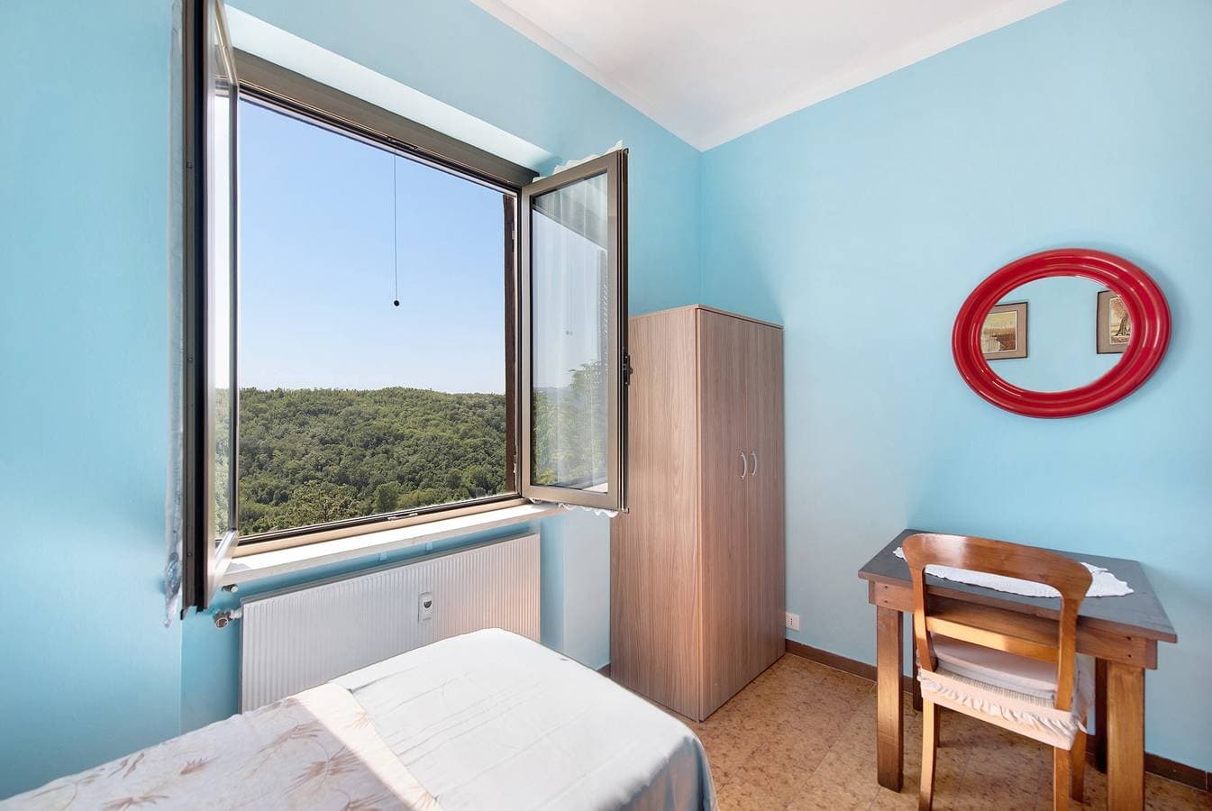 Foto 12 von 31: Ferienwohnung 'Casa Vera' mit Bergblick, privater Terrasse und WLAN