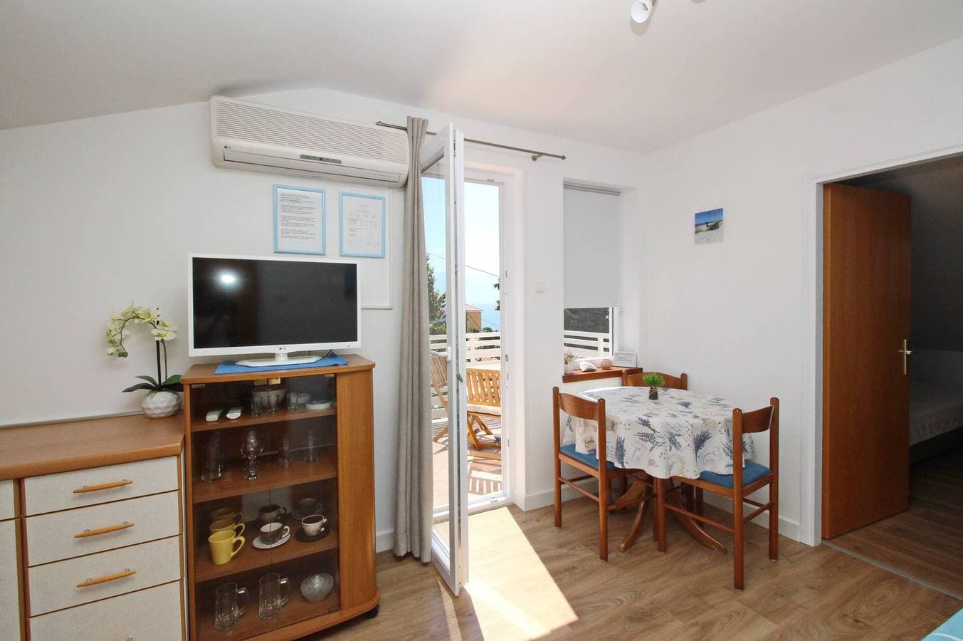 Foto 6 von 31: Apartment Cubranic S. Senj - im Hafen, nahe dem Meer