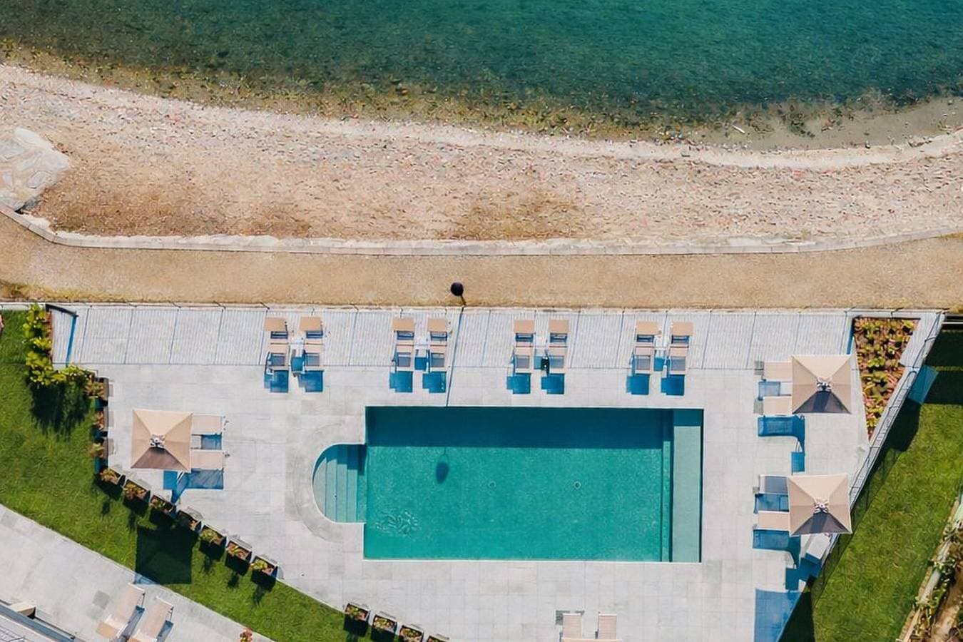 Foto 4 von 51: Ferienresidenz mit Pool direkt am See Apartment Le Gemme Domaso
