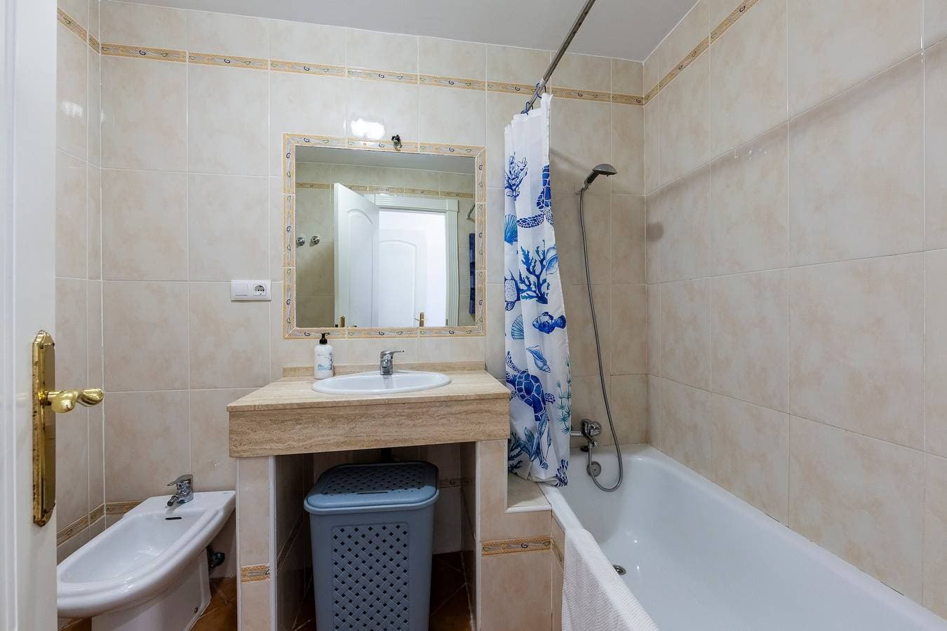 Foto 10 von 32: Ferienwohnung 'Paraiso Escondido, 1 Linea De Playa' mit Meerblick, Wi-Fi und Klimaanlage