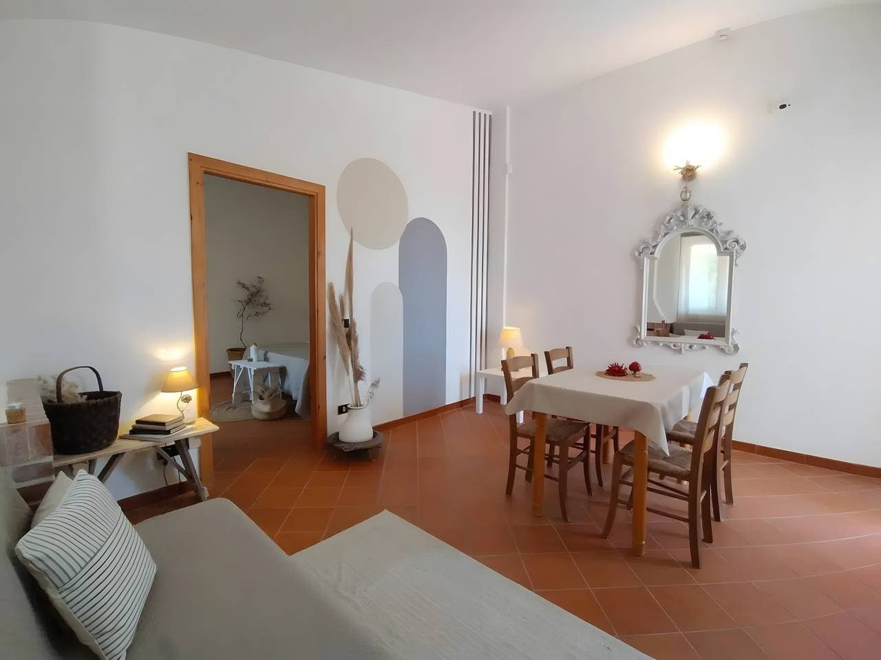 Foto 9 von 44: Villa 'Meridiana Case Al Mare' mit Meerblick, privater Terrasse und Klimaanlage