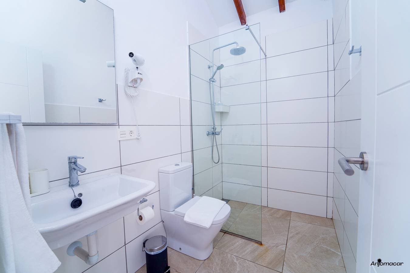 Foto 5 von 14: Ein-Zimmer-Wohnung mit Terrasse