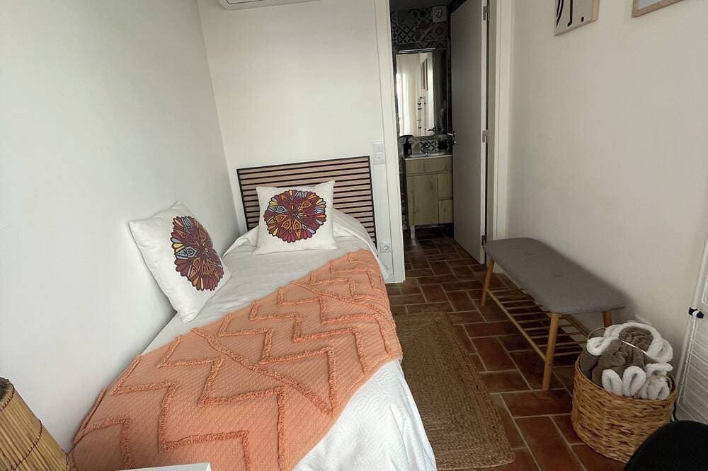 Foto 6 von 29: Casa Beira-Mar - Charming typical Moradia house in Olhao -Rooftop and parking lot
