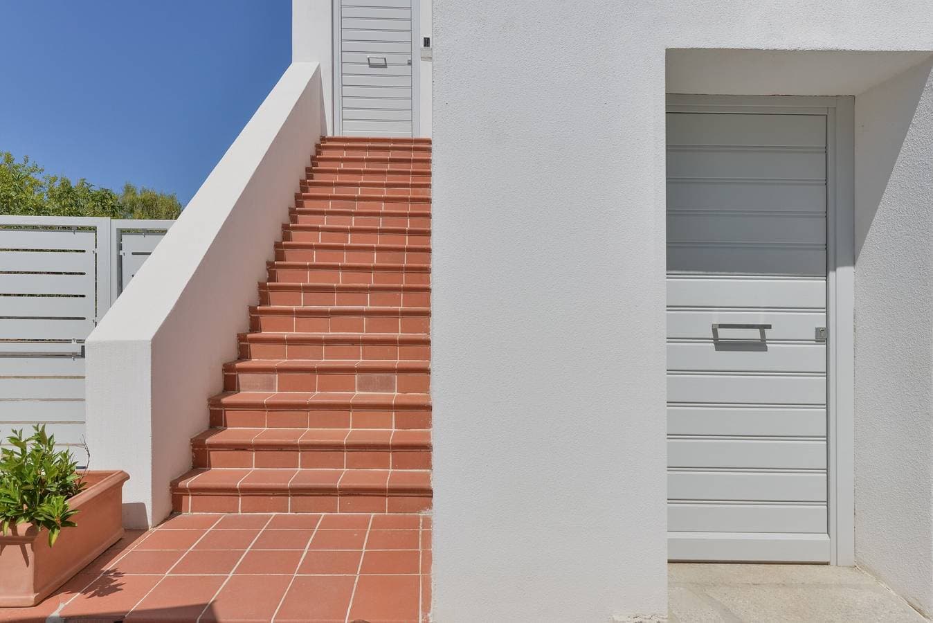 Foto 4 von 37: Ferienwohnung 'Casina Napoleonica' mit privatem Garten, WLAN und Klimaanlage