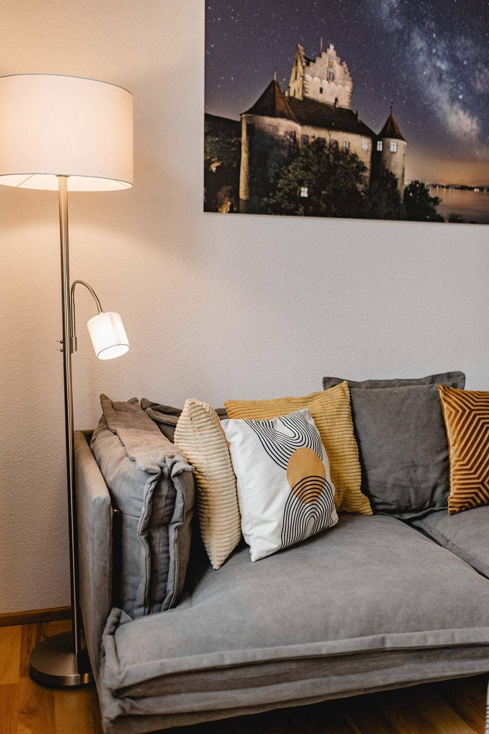Foto 7 von 33: ⭐⭐⭐⭐  Abc Wohnung F