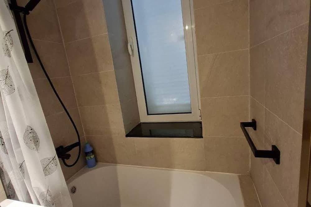 Foto 11 von 30: Charmante Retro-Wohnung mit Meerblick – strandnah im historischen Herceg-Novi