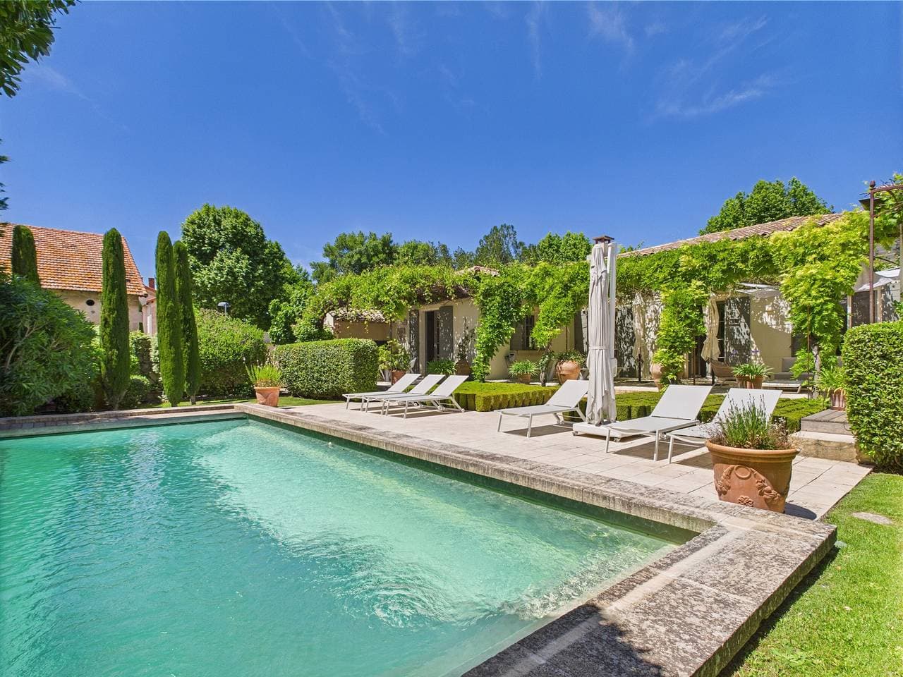 Superbes Mas mit Pool und Garten im Herzen von Maussane-les-Alpilles! 1