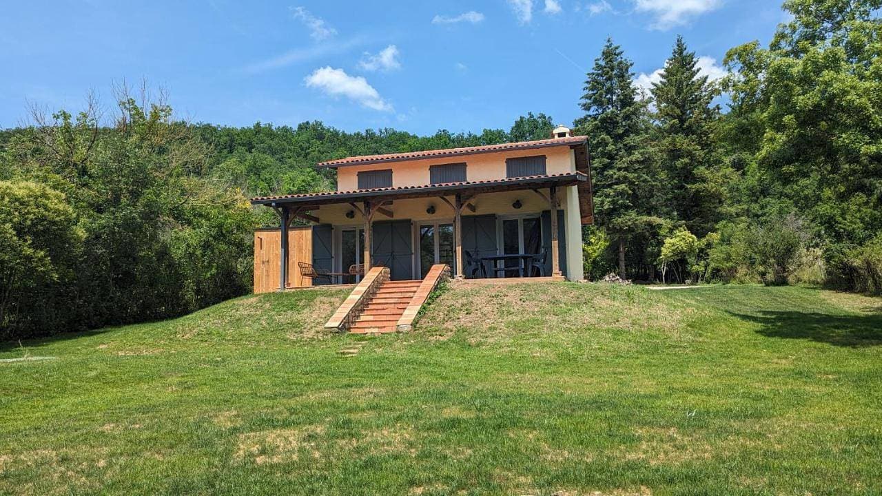 Maison au bord de la rivière Aveyron - Bruniquel 1