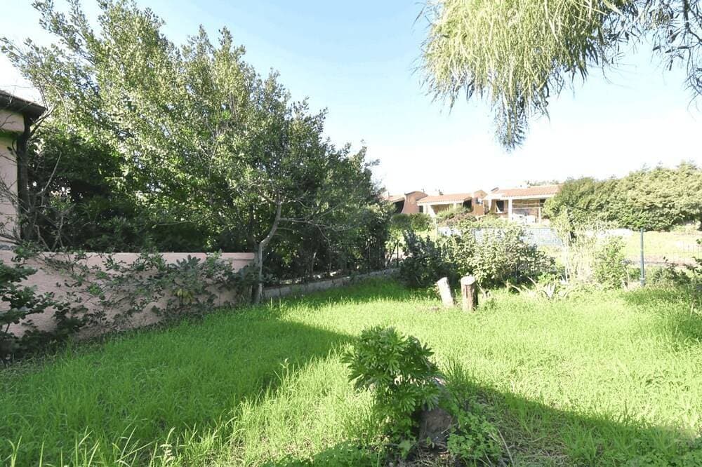 Foto 11 von 30: Cottage with wi-fi, a/c and fenced garden