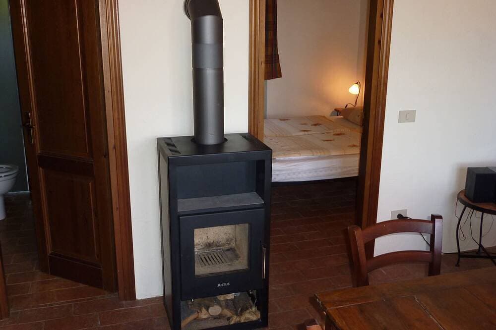 Foto 2 von 24: Ferienhaus für 4 Gäste mit 33m² in Guardistallo