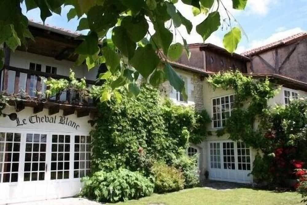 Familienfreundliches, sehr komfortables Haus mit privatem Schwimmbad Dordogne 1