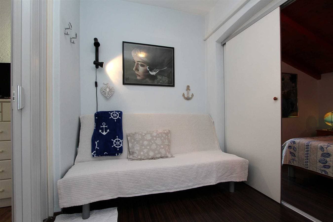 Foto 2 von 22: Villa Nikola Ferienwohnung mit 1 Schlafzimmer mit Terrasse (Sanja)
