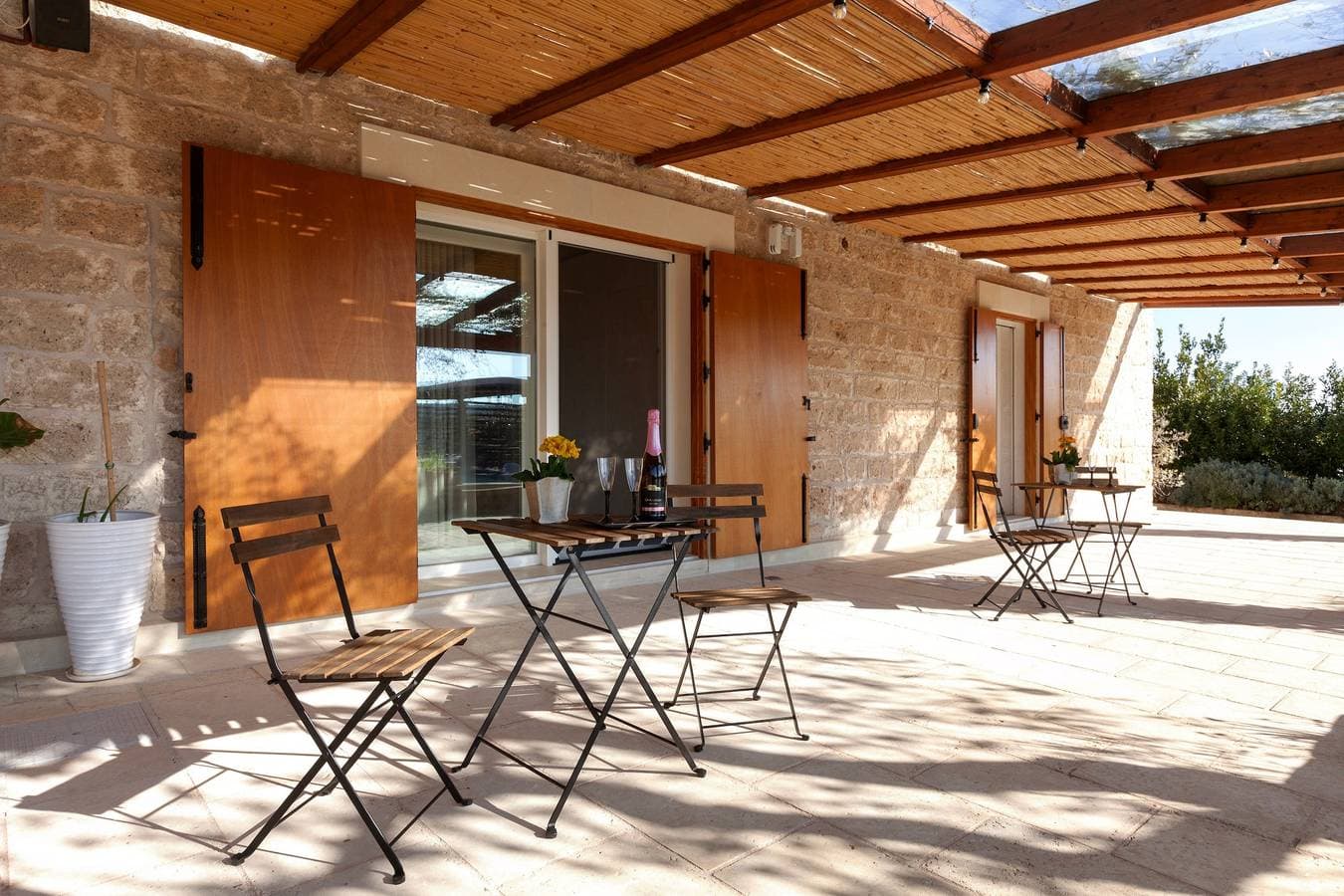 Foto 3 von 42: Masseria Misocampo With Garden And Pool