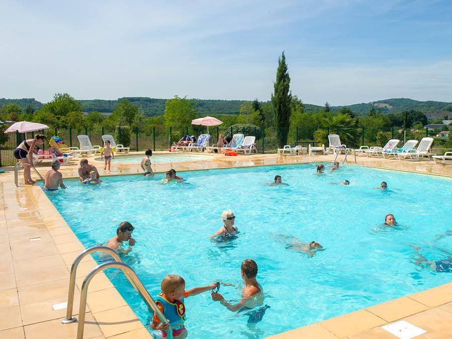 Foto 2 von 29: Résidence Goélia Le Hameau de la Vézère - Ferienhaus 4 personen - 2 Zimmer 4 Personen