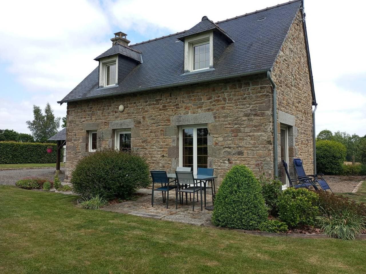 Foto 5 von 15: Ferienhaus mit Garten, TV und Internet - Fleury (2.5km)