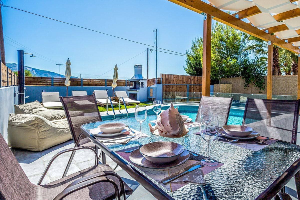 Foto 7 von 13: Villa für 6 Personen mit Terrasse