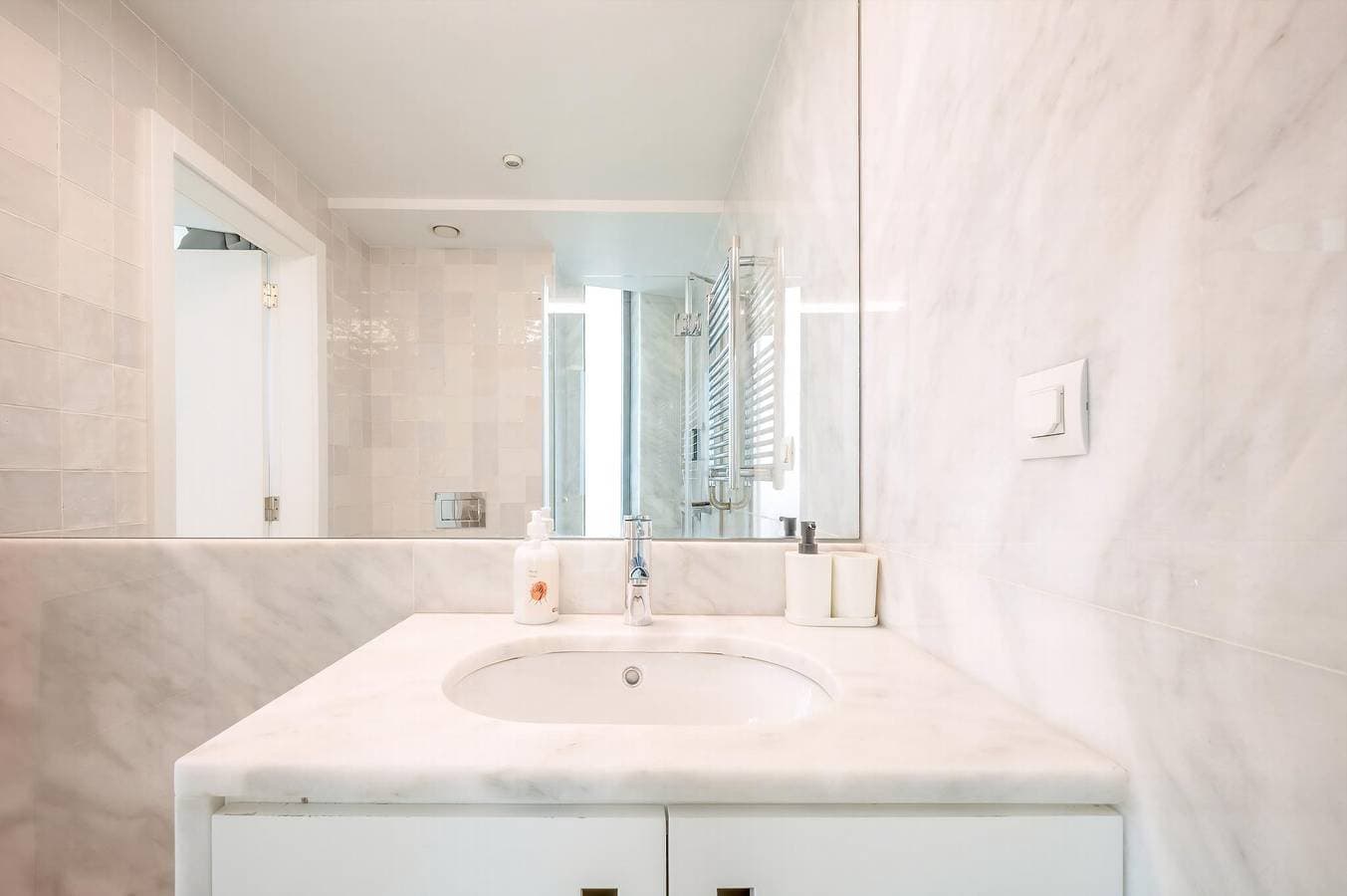 Foto 6 von 34: Ferienwohnung für 4 Personen mit Balkon