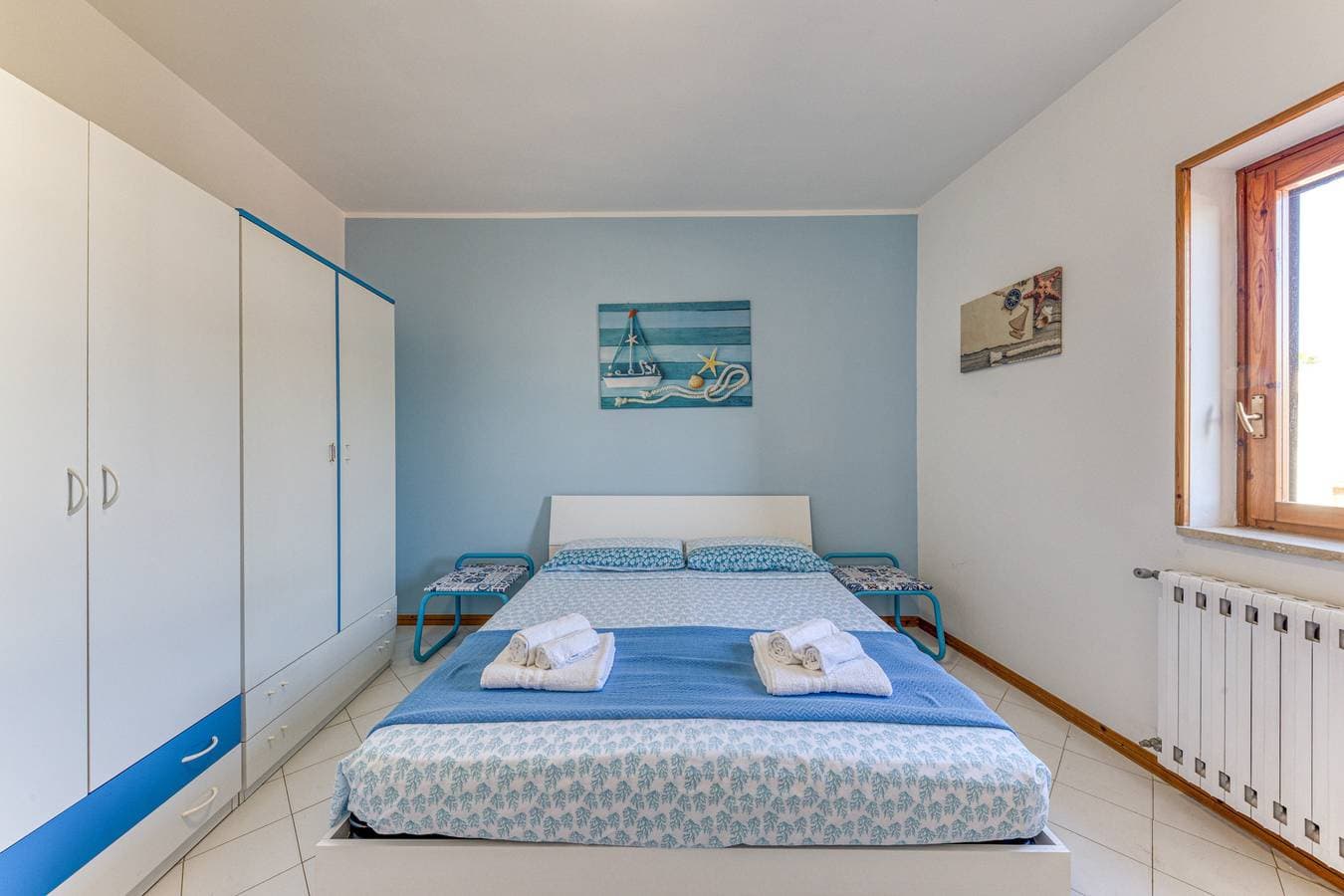 Foto 2 von 19: Ferienhaus 'Casa A Lido Marini' mit Balkon und Klimaanlage